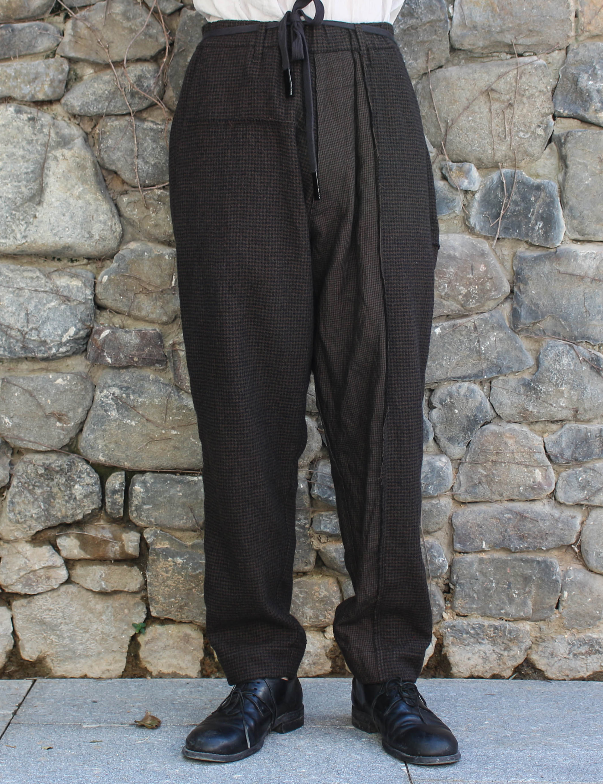 TROUSERS_BROWN