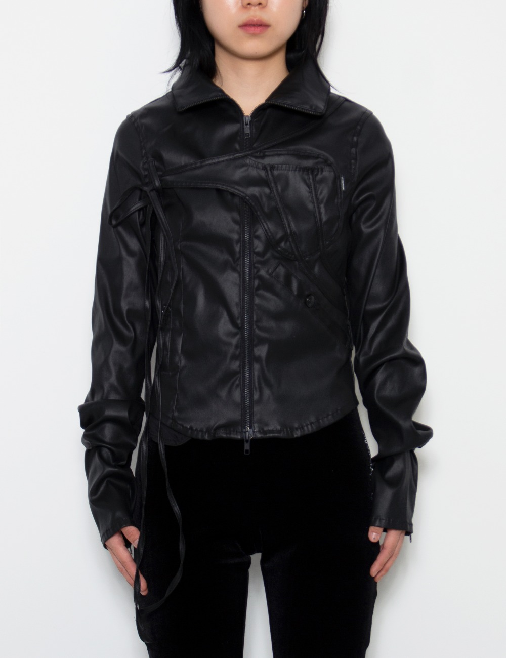 COATED FITTED JACKET_BLACK