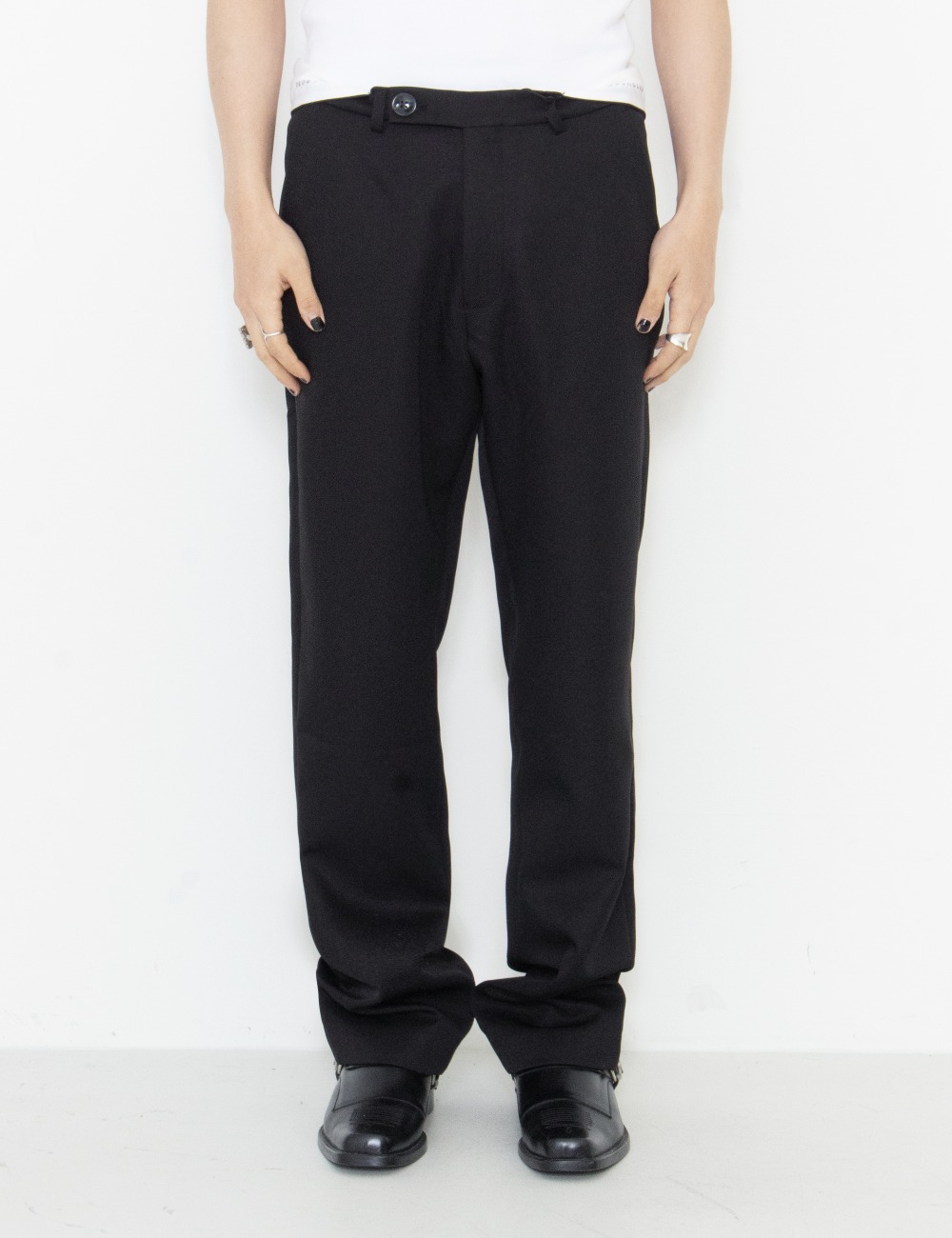 ROLLED WAISTBAND TAILORED TROUSER_BLACK